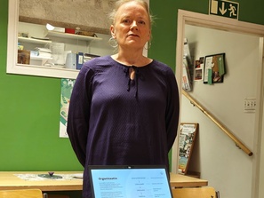 Anu Uhtio Reumaliiton toiminnanjohtaja kertoi terveiset Reumaliitosta